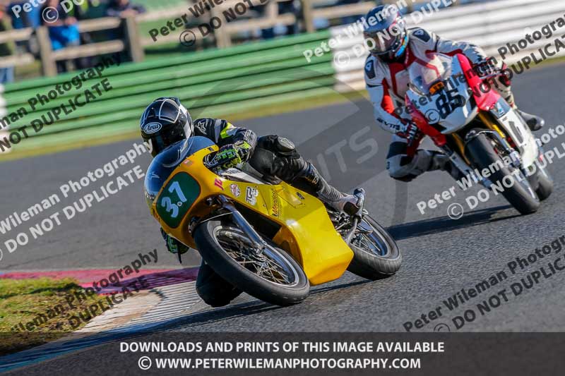 PJ Motorsport Photography 2018;enduro digital images;event digital images;eventdigitalimages;mallory park;mallory park photographs;mallory park trackday;mallory park trackday photographs;no limits trackdays;peter wileman photography;racing digital images;trackday digital images;trackday photos